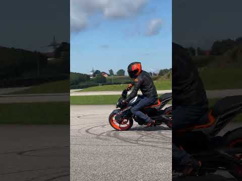 THE CORNER ROCKET in full effect! 2024 KTM 390 DUKE