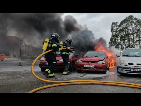 LASH FIRE - Tests on fighting electric vehicle fires: first response firefighting